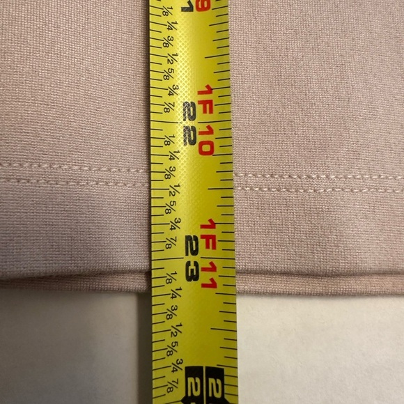 Quince Women's Ultra-Stretch Ponte Kick Flare Pants Ecru Beige Size Large - Picture 8 of 8